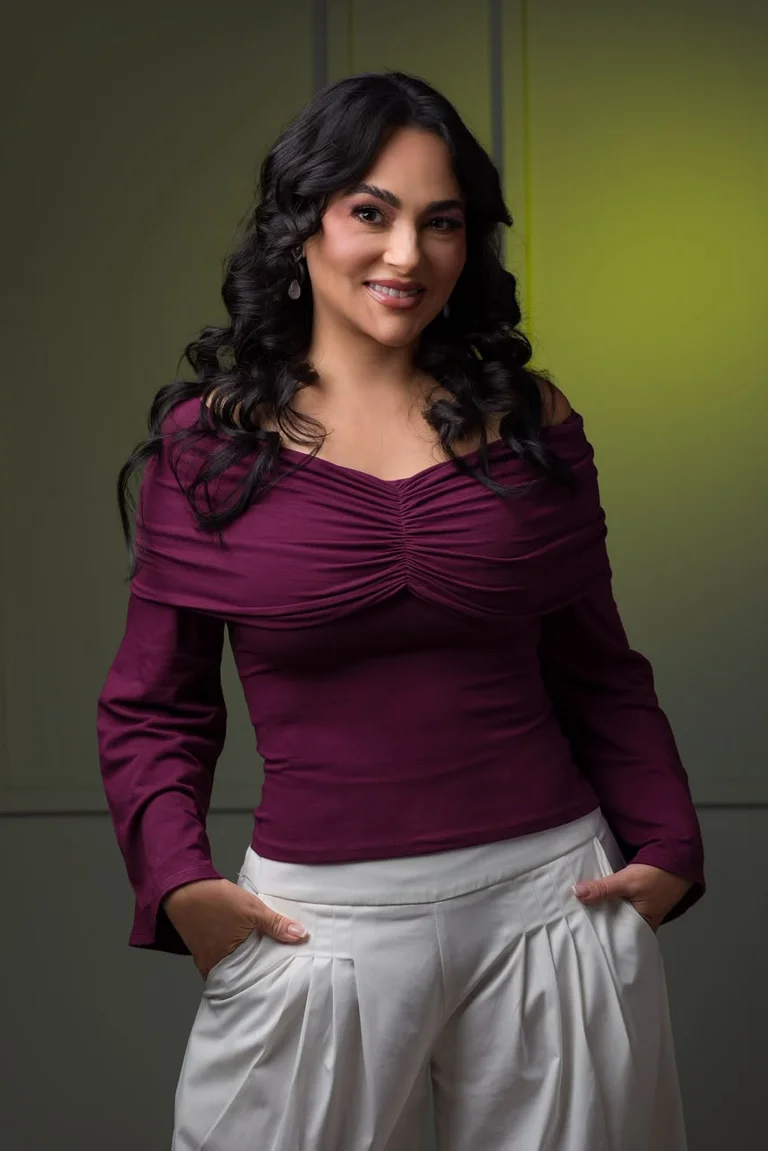 Retrato complementar de Fabiana Coimbra